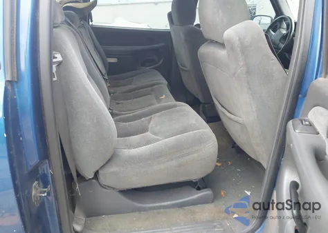 2003 Chevrolet Silverado 2500Hd Ls z USA, uszkodzony, nr VIN 1GCHC23U93F140330